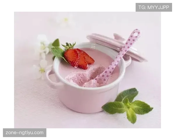 杨千霖家冰箱里塞满蛋白粉,连饮料都是按克称着喝的 杨千霖家冰箱里塞满蛋白粉,连饮料都是按克称着喝的