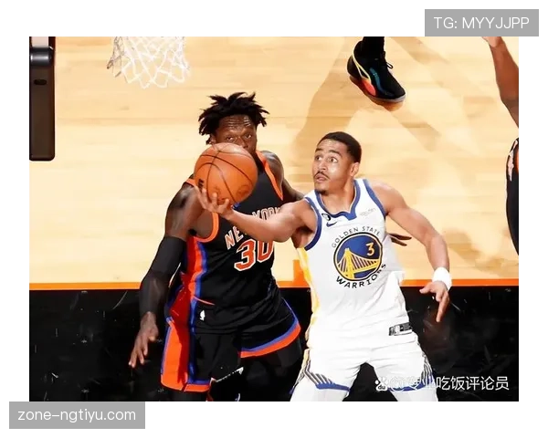 NBA普尔无球跑动撕裂换防后卫，三分威胁上升